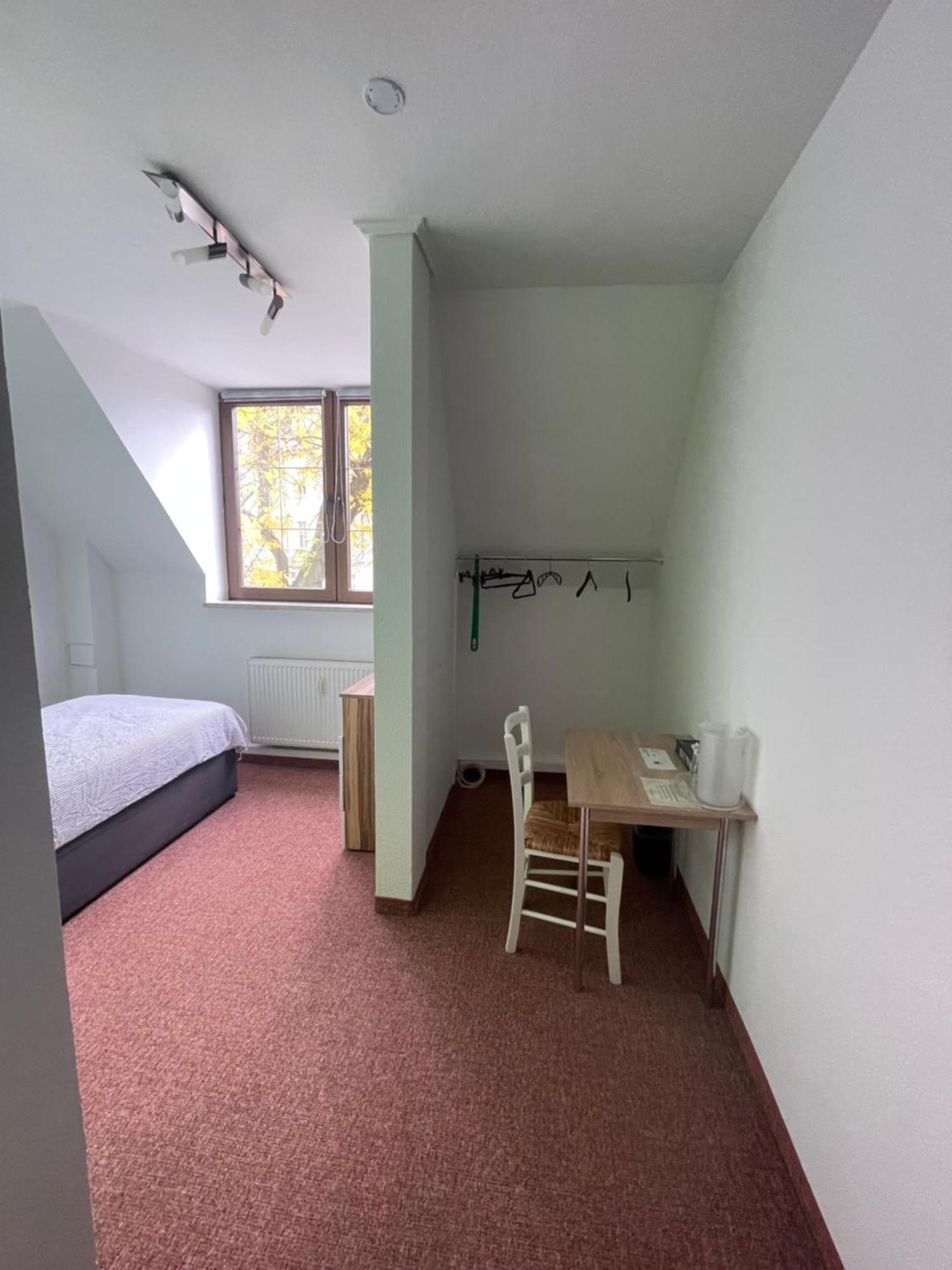 Neue Pfefferkiste Hostel Leipzig Exterior foto
